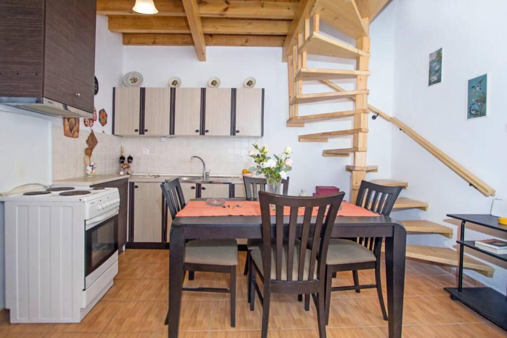 Ferienwohnung Spiti Maria Valanio Exterior foto