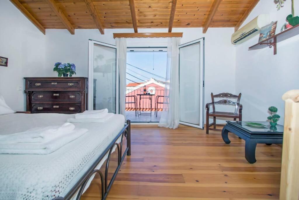 Ferienwohnung Spiti Maria Valanio Exterior foto